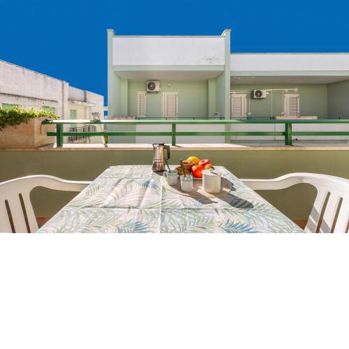 Baia Verde Apartments by BarbarHouse