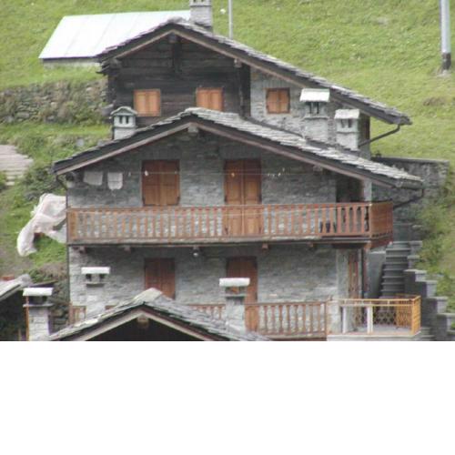 Baita "Lou Tzatagni" Pialemont Champorcher