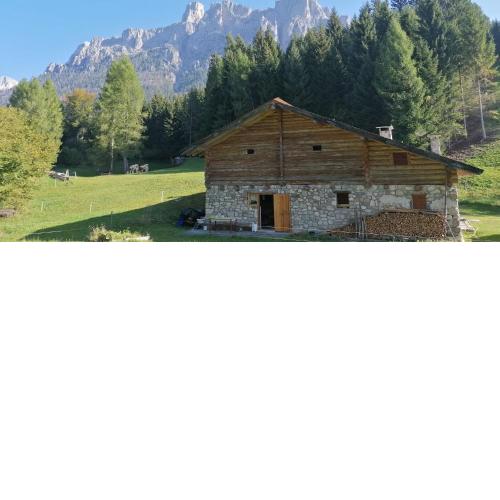 Baita Pra Petina Pale di San Martino