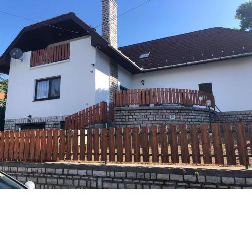 Balatoni Family House