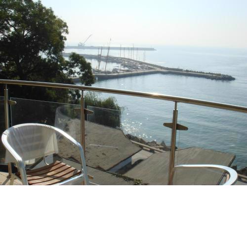 Balchik English House