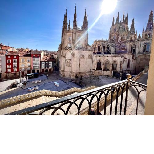 BALCON a LA CATEDRAL! PRECIOSAS VISTAS! ATUAIRE