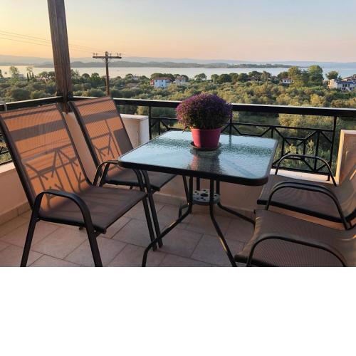 BALCONAKI APARTMENTS IN VOURVOUROU