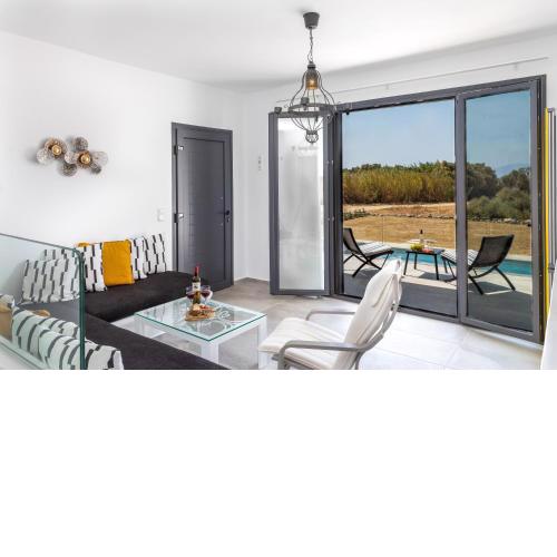 Bamboo Villa Naxos
