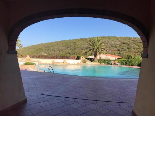 Baragge Hill&Pool