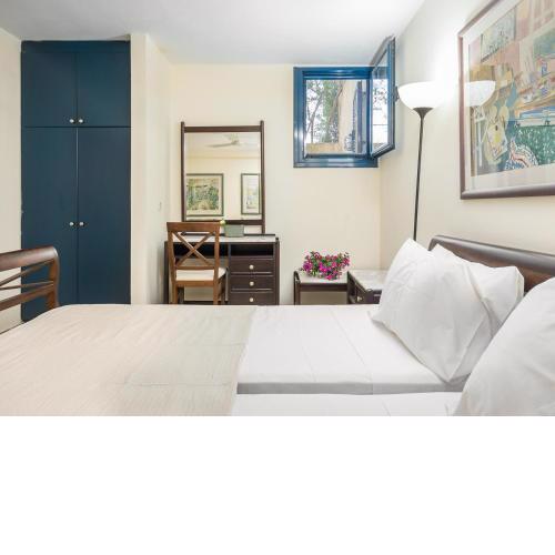Barbati Beach Bungalow