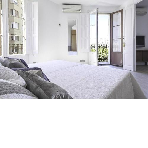 Barcelona Home - Aldana Apartment 073