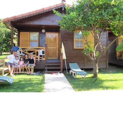 Baris Pension & Bungalows