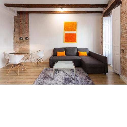 Baron Suites Reina