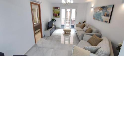 Barrio and Beach Apartment