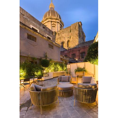 BASTIÒ PRIVATE SUITES