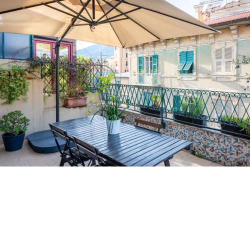 Bastione Central Apt with Charming Terrace