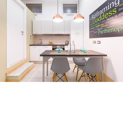 BAUBO - S. Gregorio Armeno by Napoliapartments