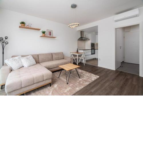 Bauer Residence downtown