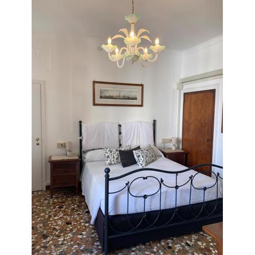 B&B Al Teatro with canal view