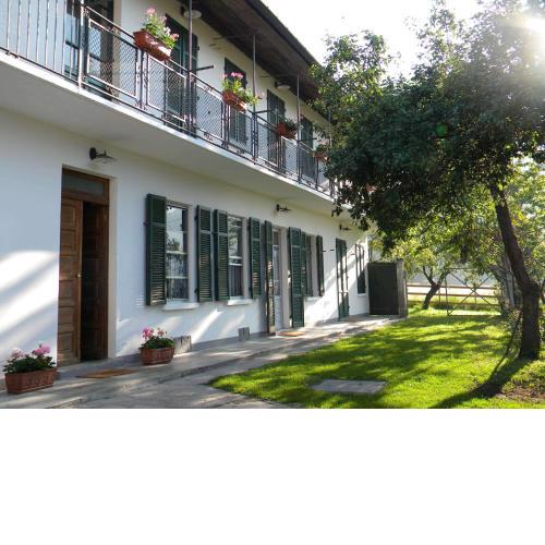 B&B Autin