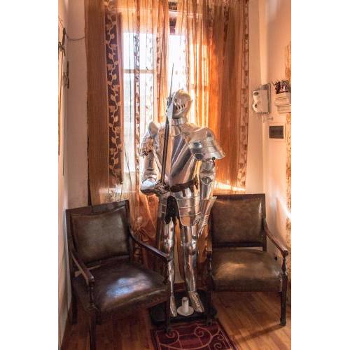 B&B Camelot