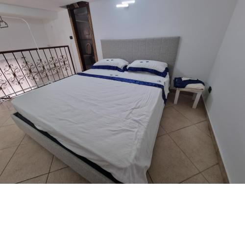 B&b casa (le porte di napoli)