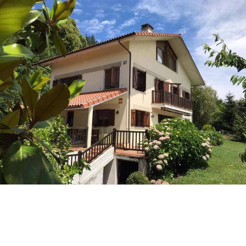 B&B Eguzkitza