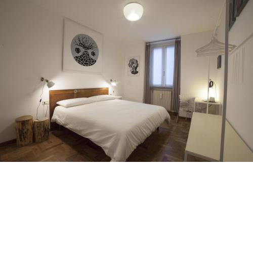 B&B Gallery