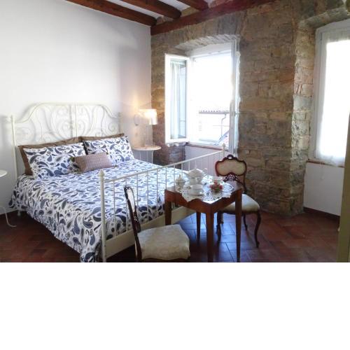 B&B Gens Julia