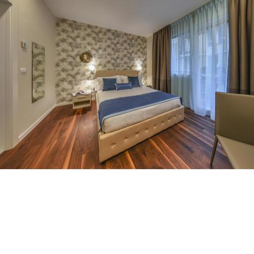 B&B H68