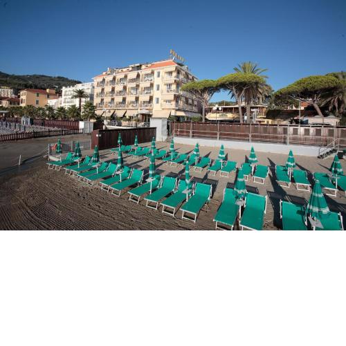 B&B HOTEL Diano Marina Palace