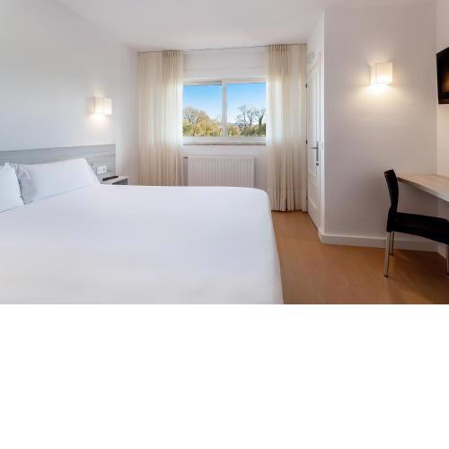B&B HOTEL Oviedo