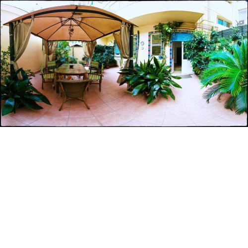 B&B Livingstone