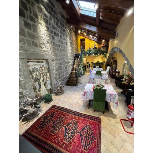 B&B Medieval House