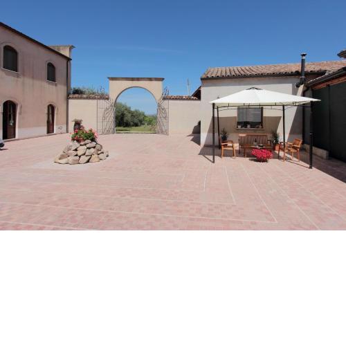 B&B Nuraximannu