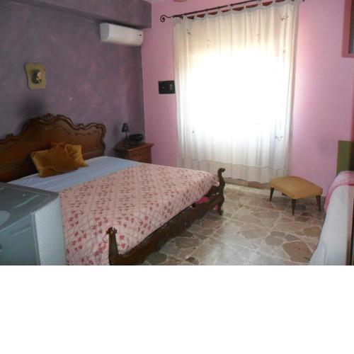 B&B PinkHouse