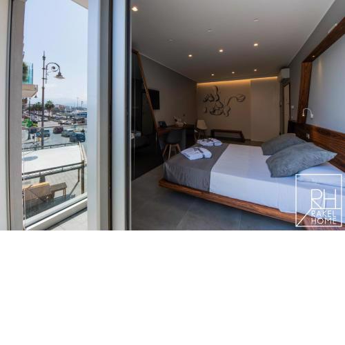 B&B Rakel Home