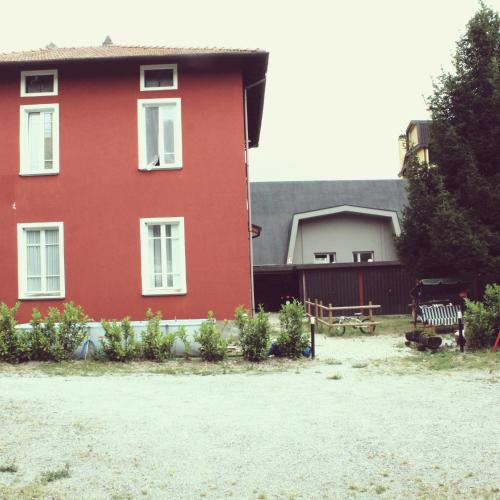 B&b Red House