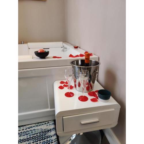 B&B Romeo Luxury Rooms