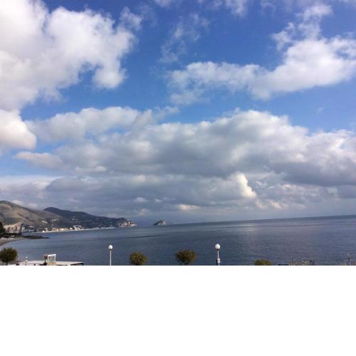 B&B Solana