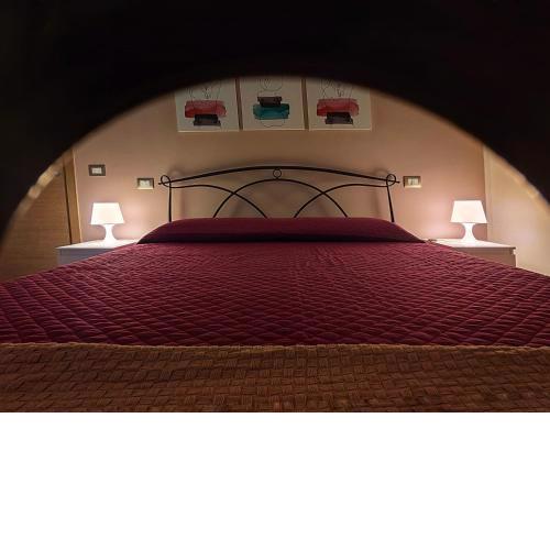 b&b Telesilla