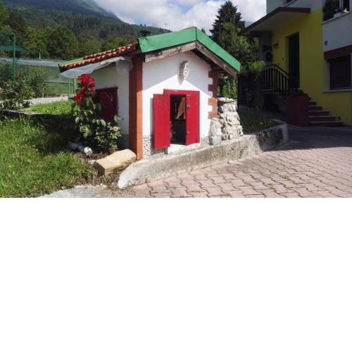 B&B Tisoi
