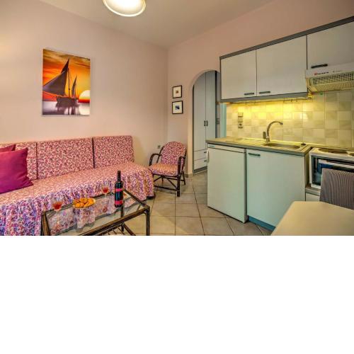 bbq, backyard, Of Amoudara, full Kitchen, parking-3