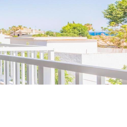 Beach apartment in Golden Mile / Puerto Banus