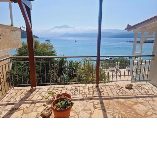 Beach front apartment Psili Ammos