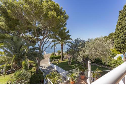 Beach House Alcanada