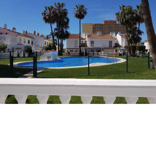 BEACH HOUSE Guadalmar