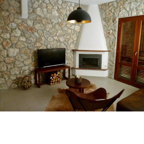 Beach House Nikiti