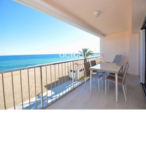 Beach Palace B-2
