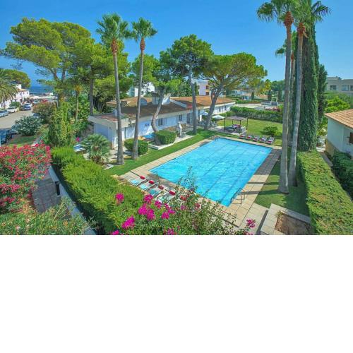 Beach Villa Can Ros