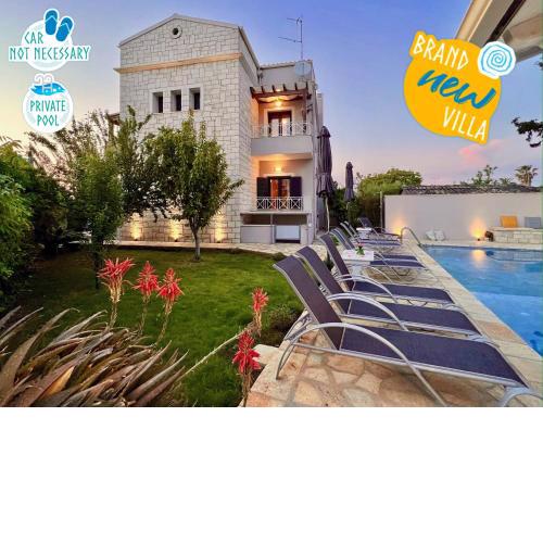 Beach Villa Heart House with private pool