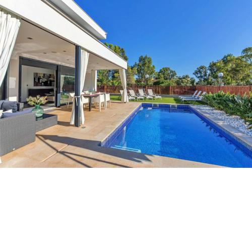 Beach Villa Mel