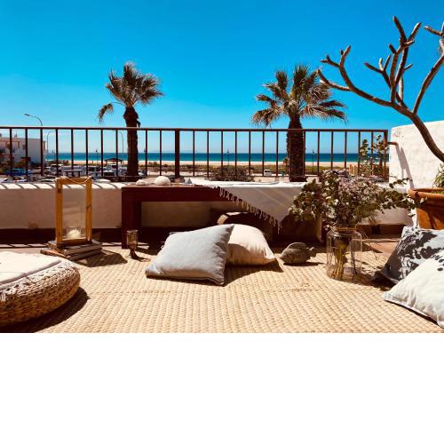 Beachfront Apartament Los Lances