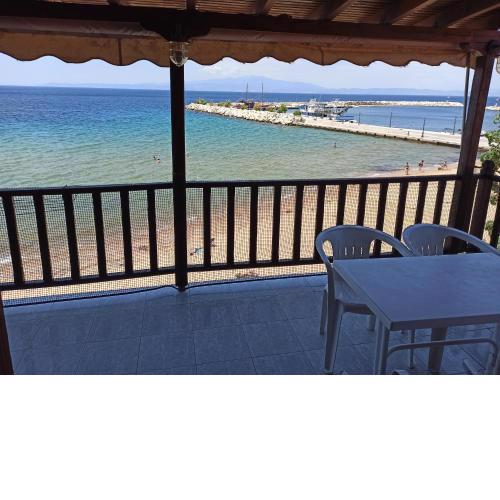 Beachfront Apartment Thassos